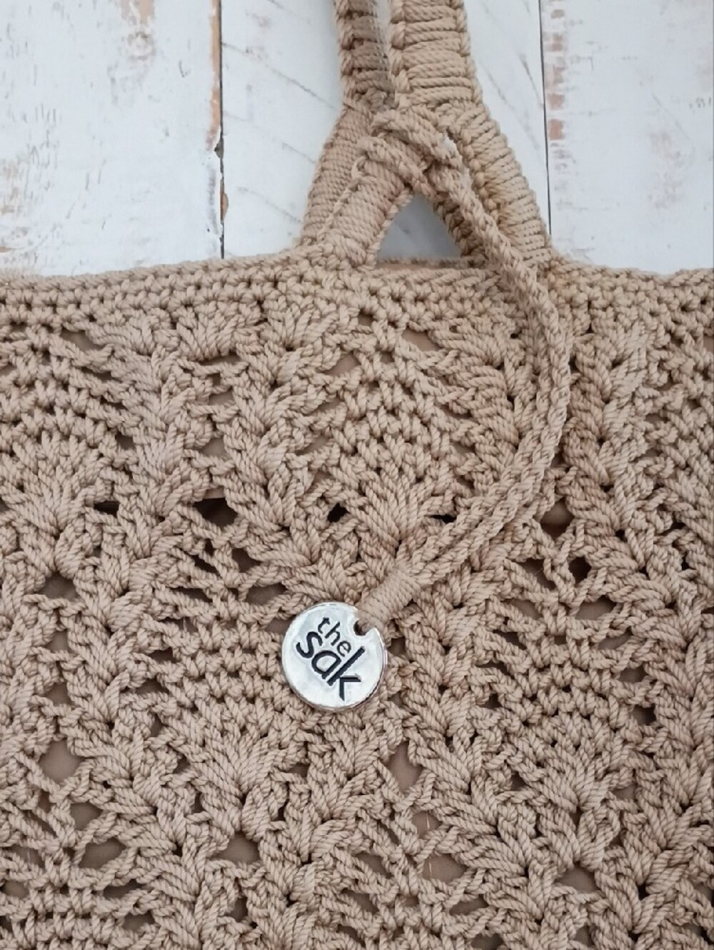 The Sak Crochet Tote Bag in Beige Like New Unique Crochet Pattern - Picture 2 of 9